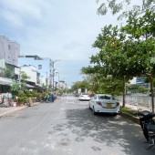 CẦN TIỀN BÁN GẤP NHÀ MT BA ĐÌNH, P8, Q8, VIEW SÔNG, DT: 40M2(4 X 10M) CHỈ 5.2 TỶ