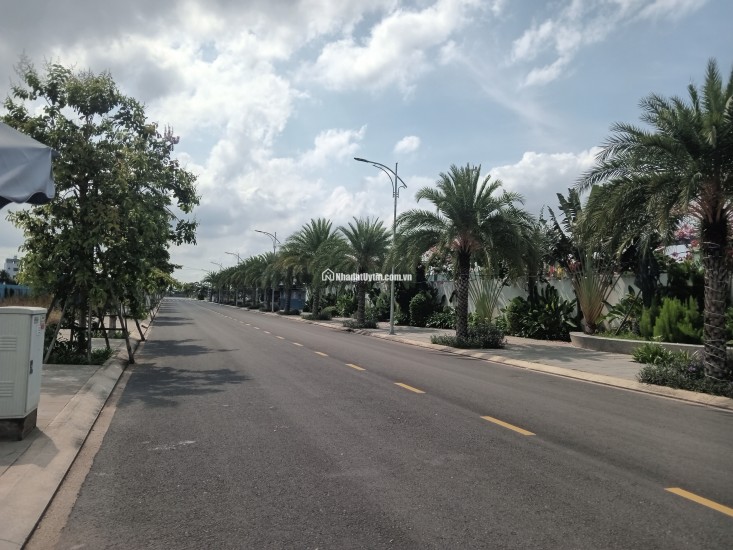 đất chính chủ - phía tây thành phố bình chánh - sổ hồng riêng