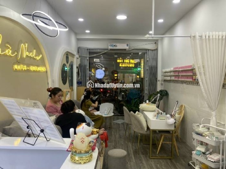 Nhà Mặt tiền Ngay Ngã 4 Thoại Ngọc Thầu 2 Tầng, 36M, SHR, Giá 5,5 Tỷ
