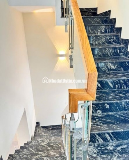 BÌNH TÂN- NHÀ MỚI Ở NGAY - 4X13M - 4 TẦNG BTCT -  NHỈNH 5 TỶ