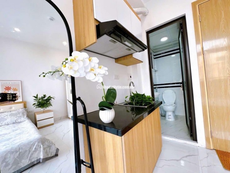 LÊ ĐỨC THỌ XÂY MỚI THANG MÁY 13 PHÒNG KHÉP KÍN FULL ĐỒ 65 TRIỆU/ THÁNG - LÔ GÓC - SỔ NỞ HẬU