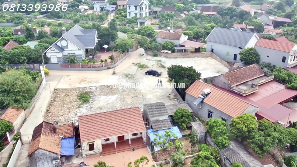*********** Lô đất 2 mặt tiền siêu đẹp tại Thị Trấn Phương Sơn Lục Nam Bg ********