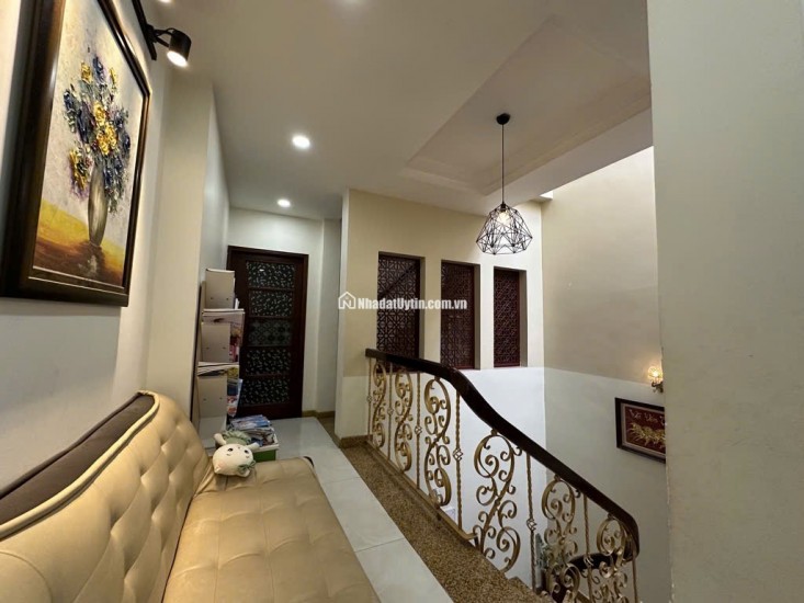 BIỆT THỰ KHU VIP NAM LONG, QUẬN 7. 170m2 - 5 TẦNG - NGANG 8M - CHỈ 22.3 TỶ