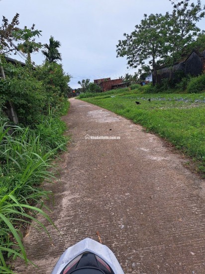 Bán Đất Đức Mộ Quãng Ngãi 22*18=457M2 Giá Bán 190 Triệu