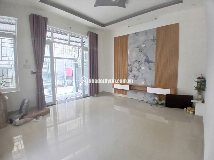BÁN NHÀ PHÚ VINH, VĨNH THẠNH, NHA TRANG FULL NỘI THẤT, ĐƯỜNG Ô TÔ GIÁ CHỈ 2 TỶ 8