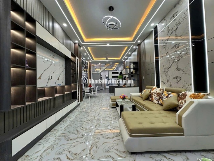BÁN NHÀ 1 TRỆT 1 LẦU - KHU PHỐ KIM ĐỊNH, THỊ TRẤN CẦN GIUỘC, LONG AN CHỈ 2 TỶ 3