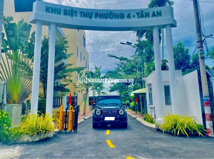 BÁN NHÀ MT QL1A.TP TÂN AN, NGAY AEON - SHR CHỈ 2 TỶ 7
