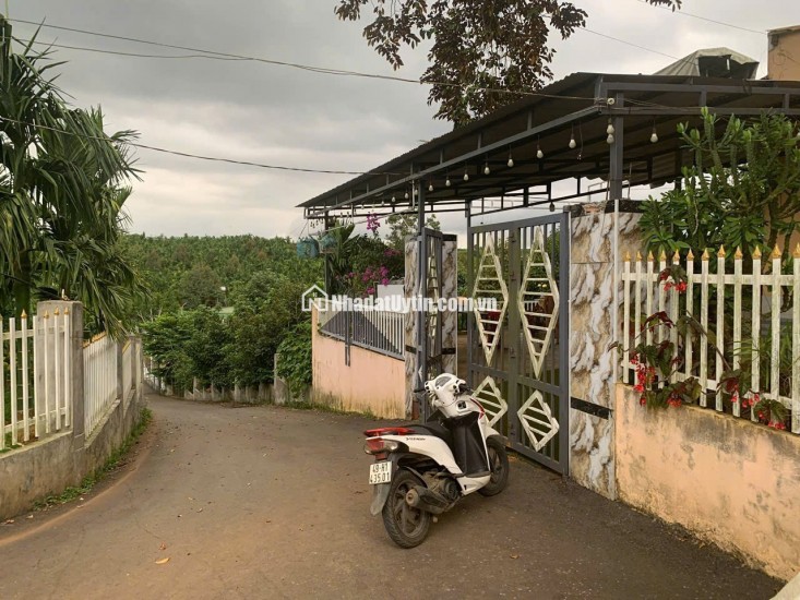 - Bán Lô Đất Nghỉ Dưỡng Đẹp Như Tranh Tại Lộc An – View Hồ – Có Sẵn Nhà, Vườn Trái Cây