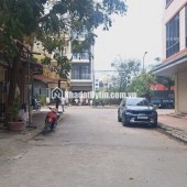 Bán nhà Ngọc Thụy long biên 67m nhaf cấp 4 giá 5.7 tỷ