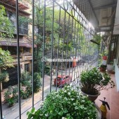 Chính chủ cần cho thuê căn hộ tập thể tầng 2 tại khu 7.2 ha Vĩnh Phúc - Ba Đình - Hà Nội