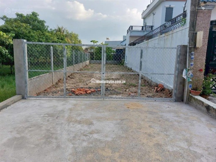 Bán gấp lô đất mặt tiền đường Tân Thông Hội, 173m2 full thổ cư, SHR