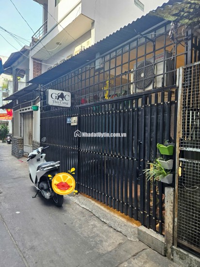 Cần bán nhà HXH đường Tô Hiến Thành, P.15, Q.10. Diện tích 5x15m, giá chỉ 8.1 tỷ.