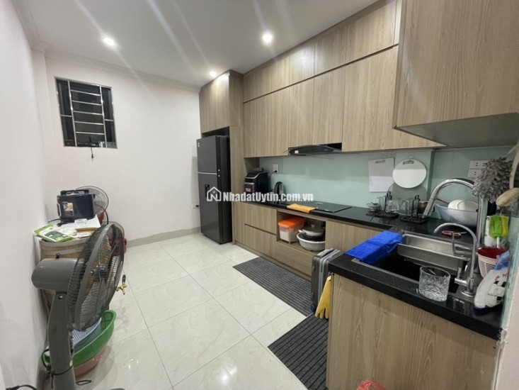 Bán Nhà 48m2 x 5 tầng tại phố Khương Đình, Thanh Xuân, 8,5 tỷ siêu hiếm
