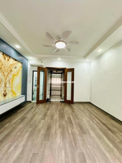 SIÊU PHẨM NHÀ ĐẸP LUNG LINH GIÁP BÁT RẺ GIẬT_MÌNH _ 6 TẦNG 33M2