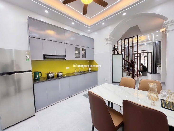 SIÊU RỘNG- NHÀ MỚI KOONG LÊ TRỌNG TẤN 5 TẦNG 54M2 NHỈNH 9 TỶ