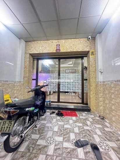 BÁN NHÀ MẶT PHỐ LÊ VĂN LƯƠNG - QUẬN 7 - 40M2 - 4 TẦNG - 10.5 TỶ - SỔ HỒNG CHÍNH CHỦ
