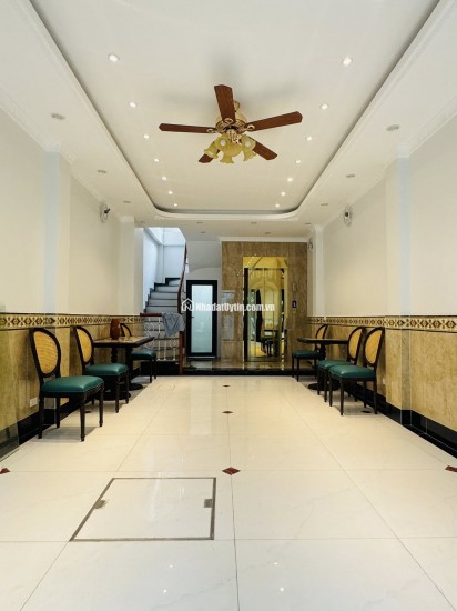 Bán Nhà Ngọc Thụy 50m2 7T Dân Xây 2 Thoáng 13 Tỷ, Ô Tô Đỗ Cửa, Full Nội Thất