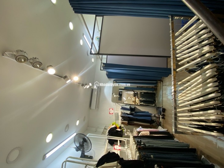 TRUNG TÂM THANH XUÂN, VŨ TÔNG PHAN. 45M2, 5 TẦNG, GIÁ 13,8 TỶ. 3 Ô TÔ TRÁNH