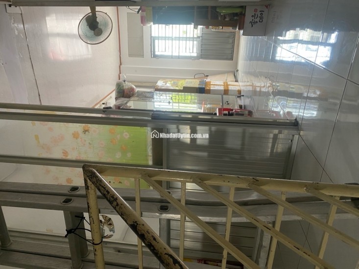 Cực Hiếm Q10 – Nhà 1 Trệt 1 Lầu, HXH Đậu Cửa, Gần Vạn Hạnh Mall – Giá Tốt 3.3 Tỷ