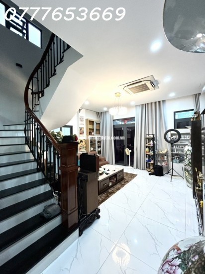 BIỆT THỰ TÂN KIỂNG QUẬN 7 - NGANG HIẾM 7M - TRẦN XUÂN SOẠN - NHỈNH 14 TỶ