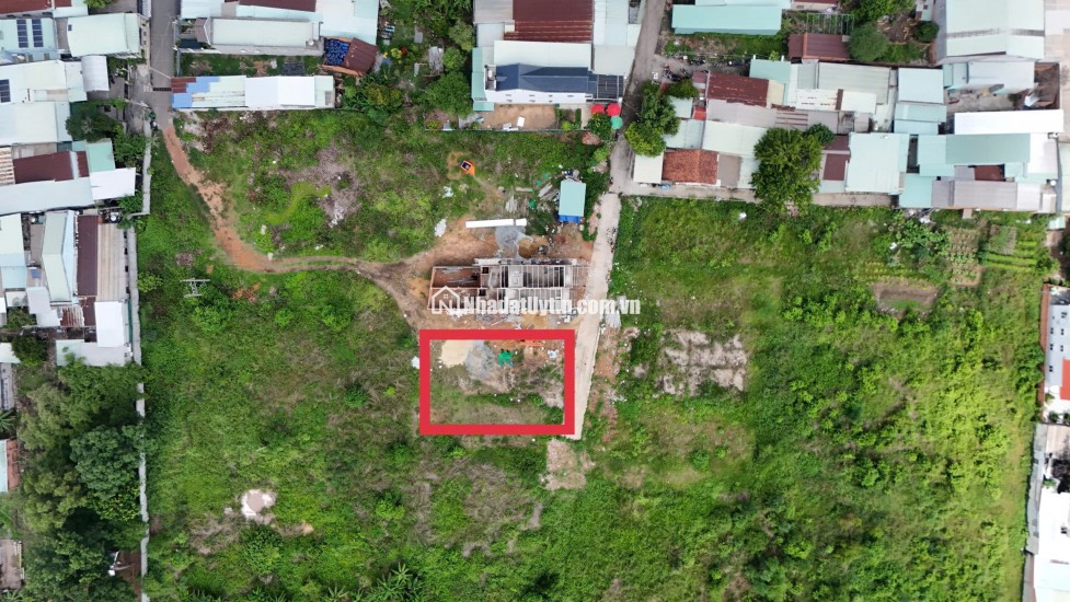 Đất Đẹp 120m², Đường Thông Thoáng, Sổ Sẵn