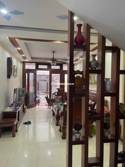 Duy nhất 83m2, phố cù chính lan – 1 nhà ra phố – full nội thất gỗ lim  - ô chờ thang máy –chủ tự xây - sổ vuông – 2 thoáng