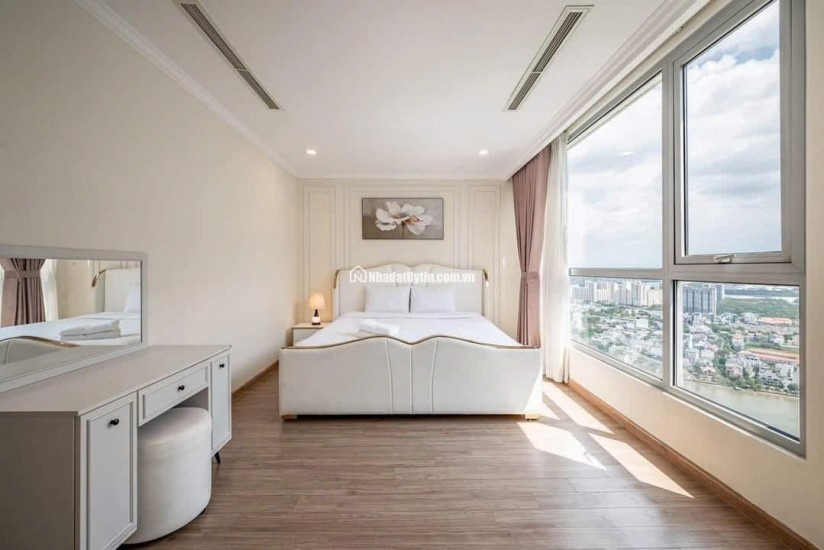 Bán căn hộ Cantavil Premier Q2, DT 125m2, 3PN, sổ hồng sẵn, giao dịch nhanh. Giá 10.2 tỷ