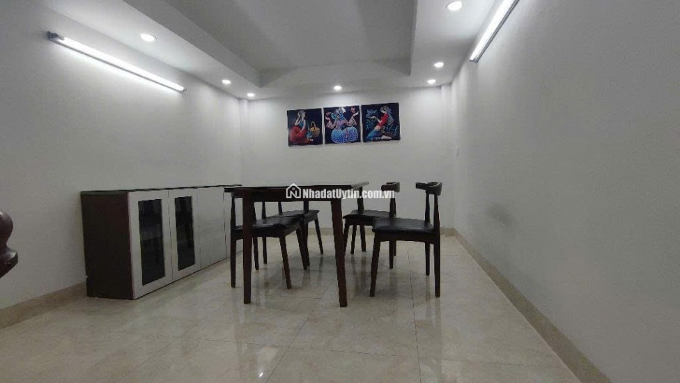Hiếm bán gấp nhà Yên Phúc Hà Đông 55m 6 tầng nhỉnh 14 tỷ ,xe oto tránh