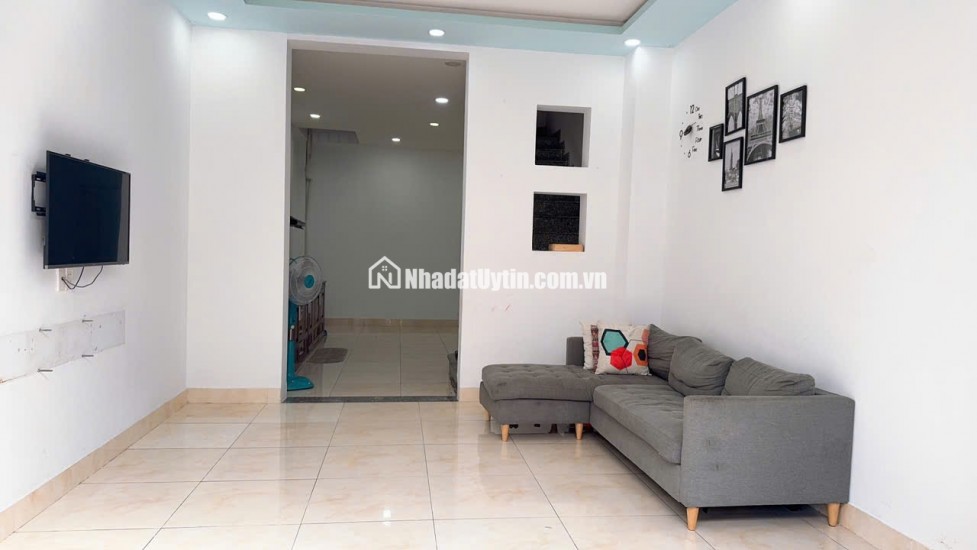 Bán Nhà 2 Tầng 4x17m Tân Thới Nhát Quận 12 SHR Hẻm Xe Hơi Sát Tân Binh
