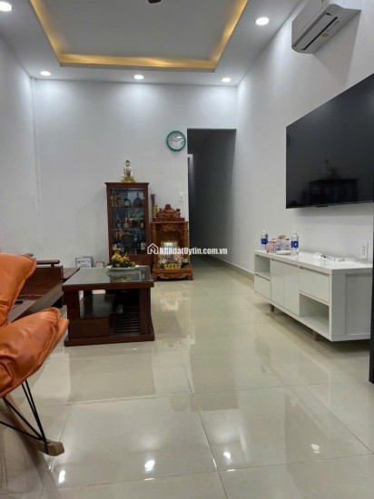 BÁN NHÀ RIÊNG - DT: 78M2- HẺM 458 HUỲNH TẤN PHÁT - BÌNH THUẬN - QUẬN 7 - GIÁ 4.8 TỶ