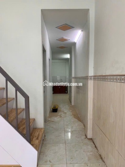 NHỈNH 3 TỶ CÓ NHÀ BÌNH THẠNH 54M2 MỚI ĐẸP Ở NGAY 1 TRỆT 1 LỬNG 2 PHÒNG NGỦ - NGAY KHU DU LỊCH BÌNH QUỚI HẺM BA GÁC ĐUA GẦN HẺM ÔTÔ