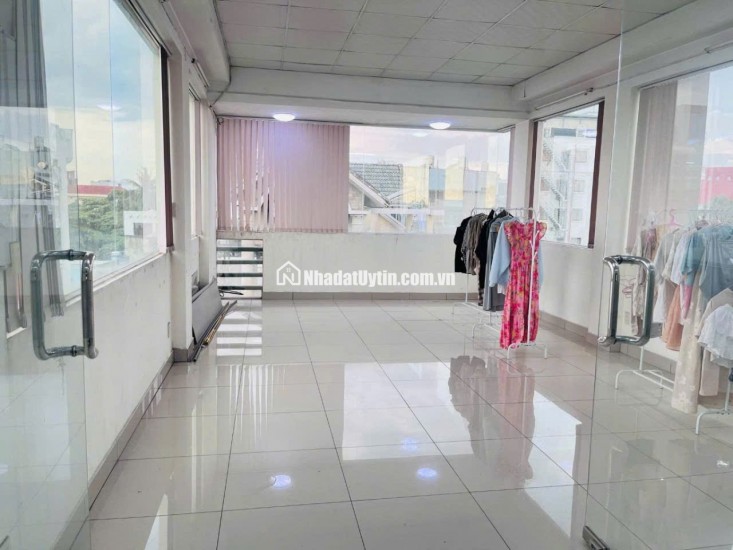 BÁN NHÀ GÒ VẤP HẺM XE TẢI THÔNG 80M2 5 LẦU NGANG 4.8M ĐANG KINH DOANH TRÀ SỮA