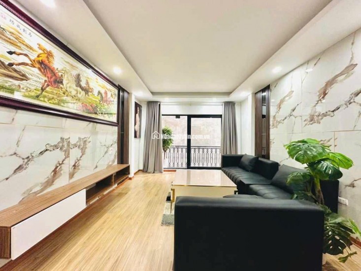 Bán nhà mới kính koong phố Văn Chương - quận Đống Đa