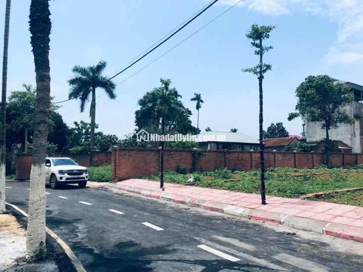 Chính chủ bán lô đất nền Hòa Lạc(khu đất nằm trong lõi của khu đô thị vệ tinh Hòa Lạc)