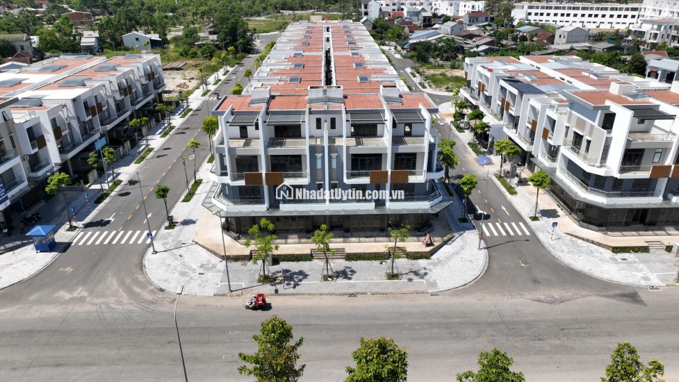  RA MẮT GIỎ HÀNG ĐỘC QUYỀN – 24 NHÀ PHỐ THƯƠNG MẠI HÀNH CHÍNH TẠI HUẾ