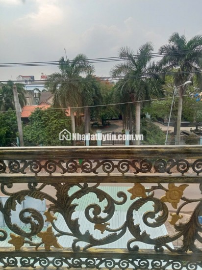 SIÊU PHẨM MẶT TIỀN KINH DOANH – NGAY NGÃ TƯ TRƯƠNG VĂN VĨNH – NGUYỄN THỊ TƯƠI