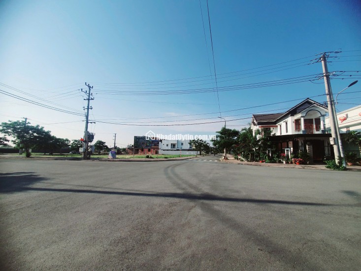 ĐẤT ĐƯỜNG TRẦN THỦ ĐỘ 126M2 NGANG 6M-DÀI 21M ĐƯỜNG 17M VIEW SÔNG HOÀI VÀ SÁT BIỂN AN BÀNG HỘI AN.