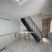 CẦN NHƯỢNG LẠI CĂN NHÀ NHỎ XINH QUẬN 7 - KHU TÂN THUẬN ĐÔNG GIÁ HẠT DẺ