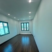 Bán nhà 40m², 5 tầng, lô góc, Tả Thanh Oai - Thanh Trì - 3.5 tỷ 0815314444
