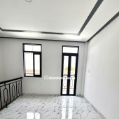Bán Nhà Hóc Môn mới xây , gần ngay KCN đông dân , gần chợ giá 455tr