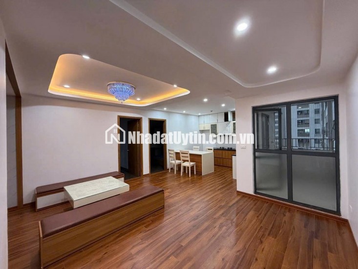 Cần bán gấp căn chung cư diện tích khủng 4PN giá chỉ 4x/m