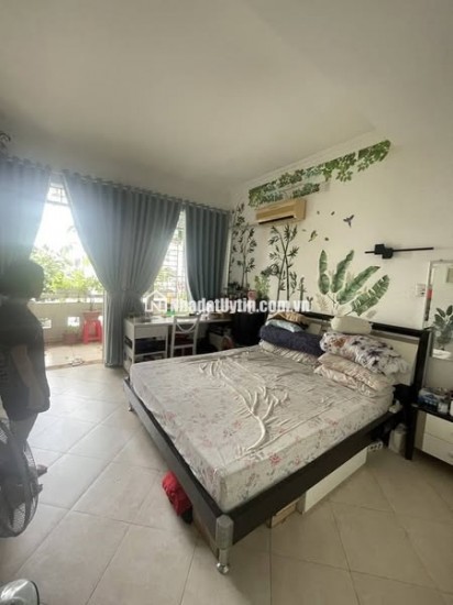 VỊ TRÍ ĐẮT ĐỊA TÂN BÌNH - KHU HIẾM NHÀ BÁN - 83M2 - 4 TẦNG - HXH THÔNG