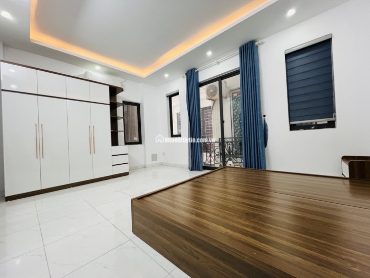 Chính chủ nhờ bán gấp căn nhà lô góc thang máy ở Đa Sỹ giá nhỉnh 7 tỷ
