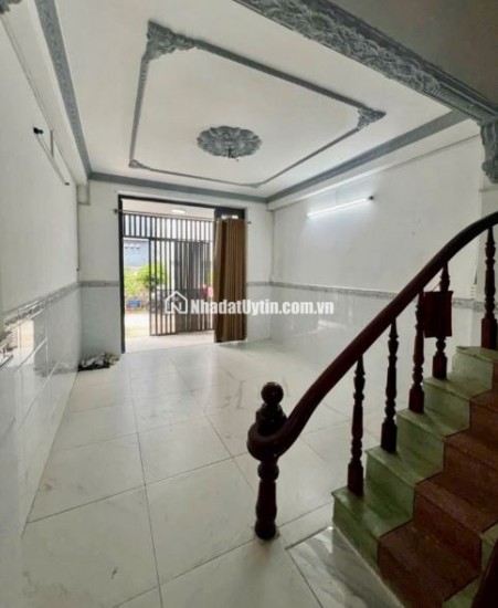 BÌNH TÂN - HẺM XE HƠI THÔNG - 3,54 x10 m - 3 TẦNG BTCT - NHỈNH 4 TỶ THƯƠNG LƯỢNG