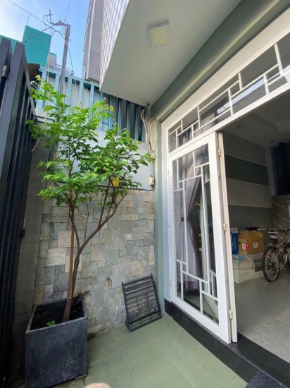 Nguyễn Súy, Tân Quý, 65m2 (4,5x17) 3 Tầng, Khu Vực Mua Bán Sầm Uất Sát Chợ Tân Hương, Ngay Aeon Tân Phú, Hẻm xe Hơi - Nhỉnh 7 Tỷ Còn TL