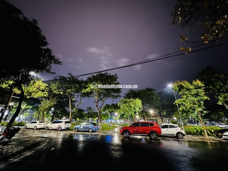 ► Nhà Mai Lão Bạng, gần Bạch Đằng, 108m2, ngang 5.5m, 3 mê mới tinh, Hiện Đại, Nội Thất Ngoại, 6.37 tỷ