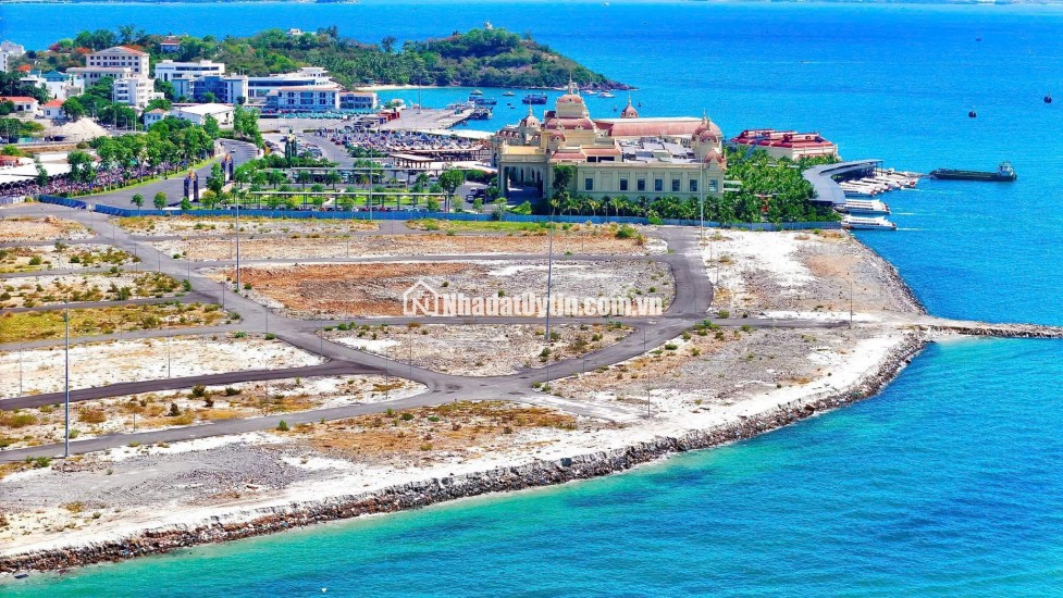 Timeline Vin Nha Trang (Vinpearl Phú Quý - tên cũ)