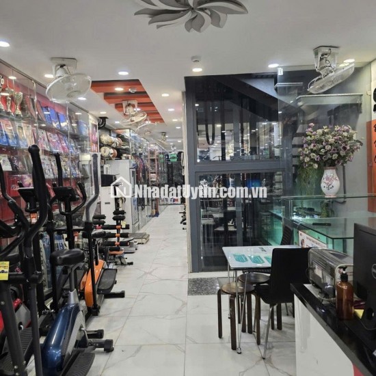 VIP MẶT PHỐ BA ĐÌNH – 130m² – 9 TẦNG THANG MÁY – Ô TÔ TRÁNH – VỈA HÈ RỘNG – KINH DOANH CỰC ĐỈNH