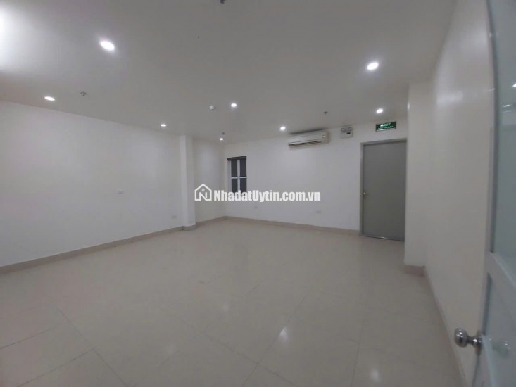 Cho thuê tòa MP Ngô Xuân Quảng.Gia Lâm, Hà Nội, 100m2x6T, MT 8m, thang máy, tầng hầm, PCCC vị trí KD sầm uất