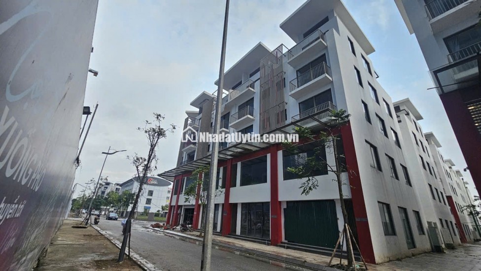 Bán liền kề Khai Sơn Town lô góc 100m², 5 tầng, tiện ích đẳng cấp, sổ đỏ chính chủ